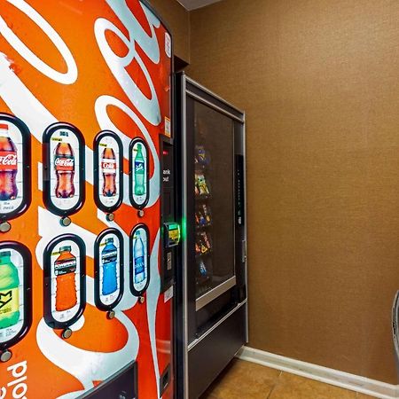 Comfort & Inn Suites Canton Luaran gambar