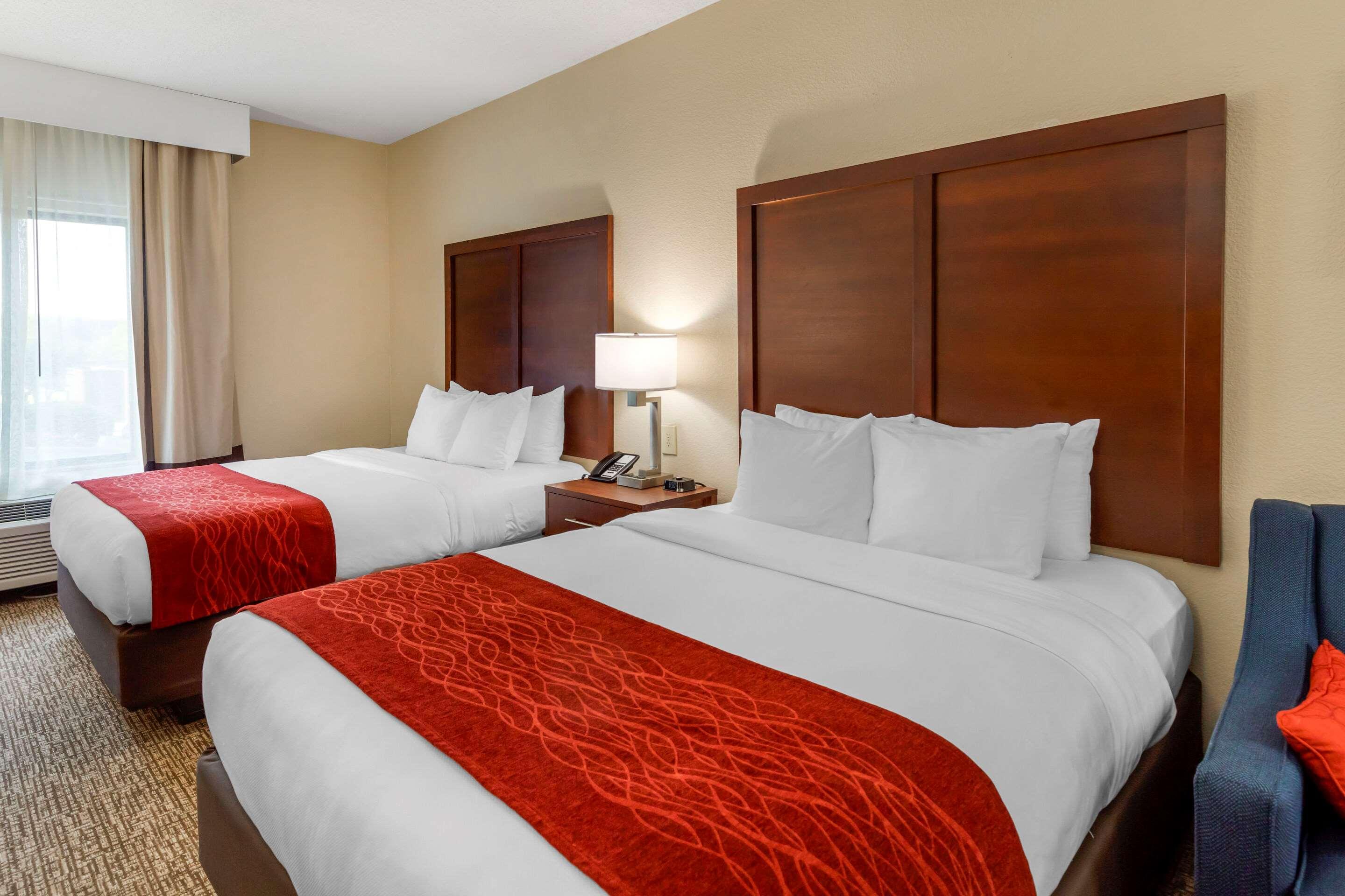 Comfort & Inn Suites Canton Luaran gambar