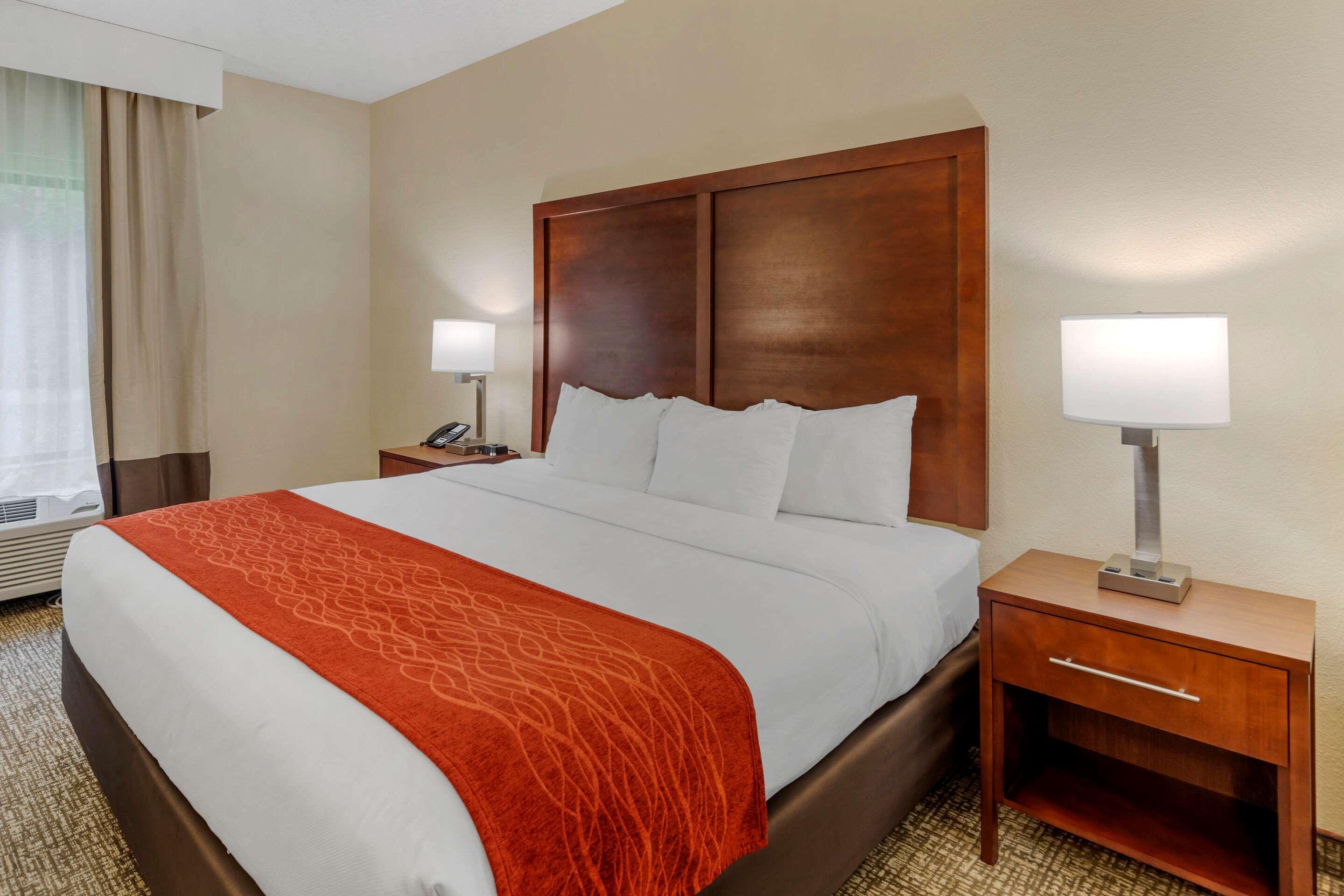 Comfort & Inn Suites Canton Luaran gambar