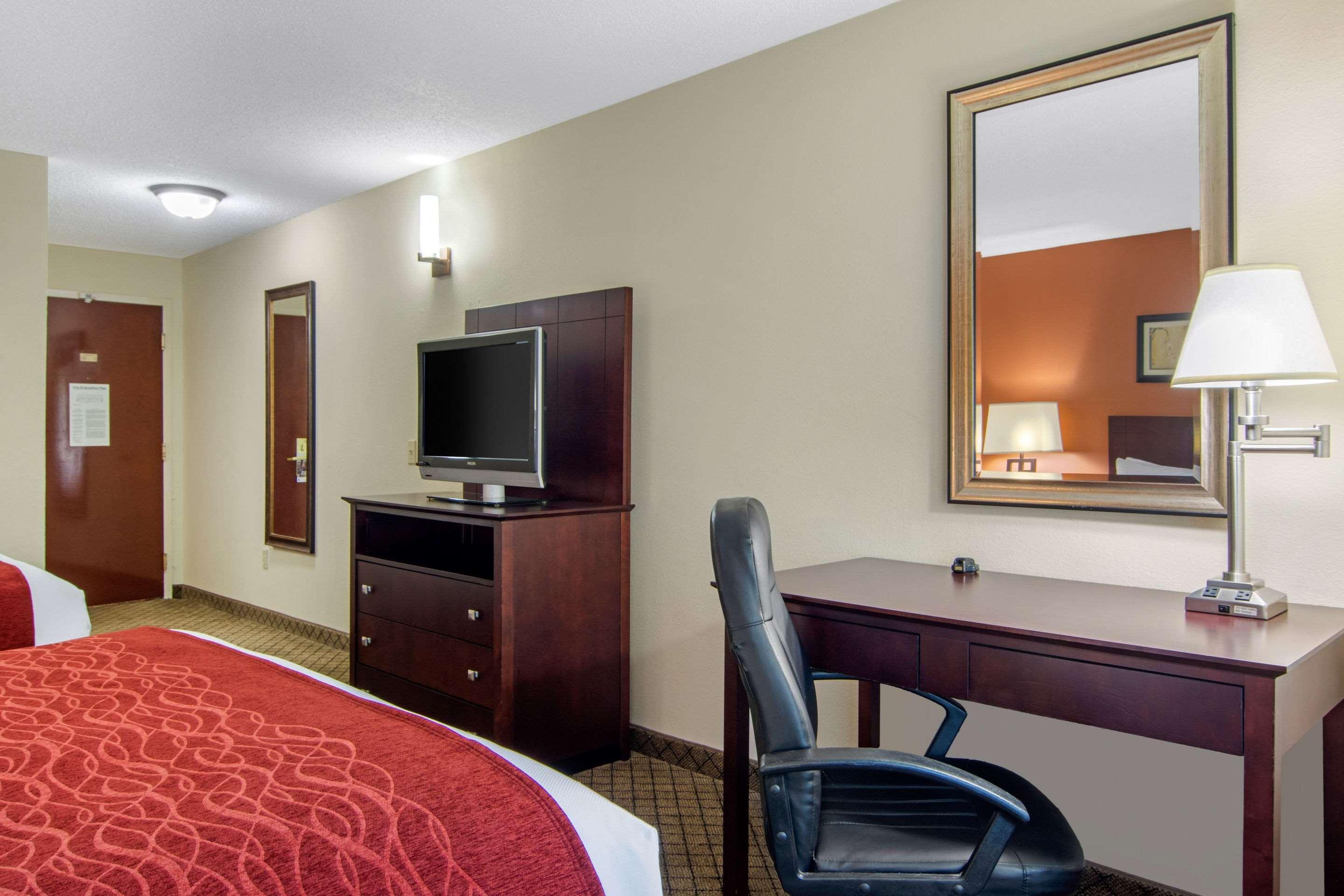 Comfort & Inn Suites Canton Luaran gambar