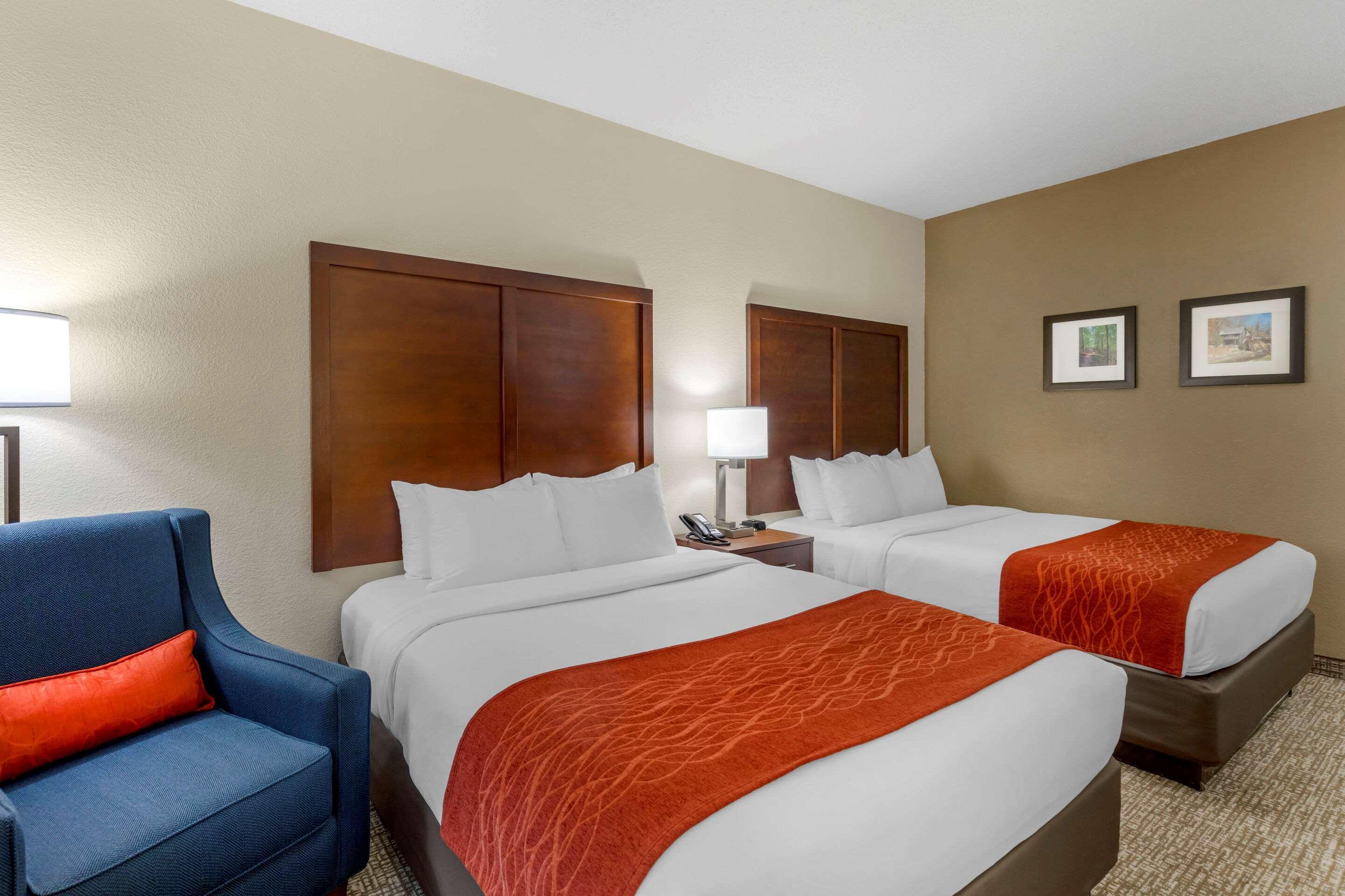 Comfort & Inn Suites Canton Luaran gambar