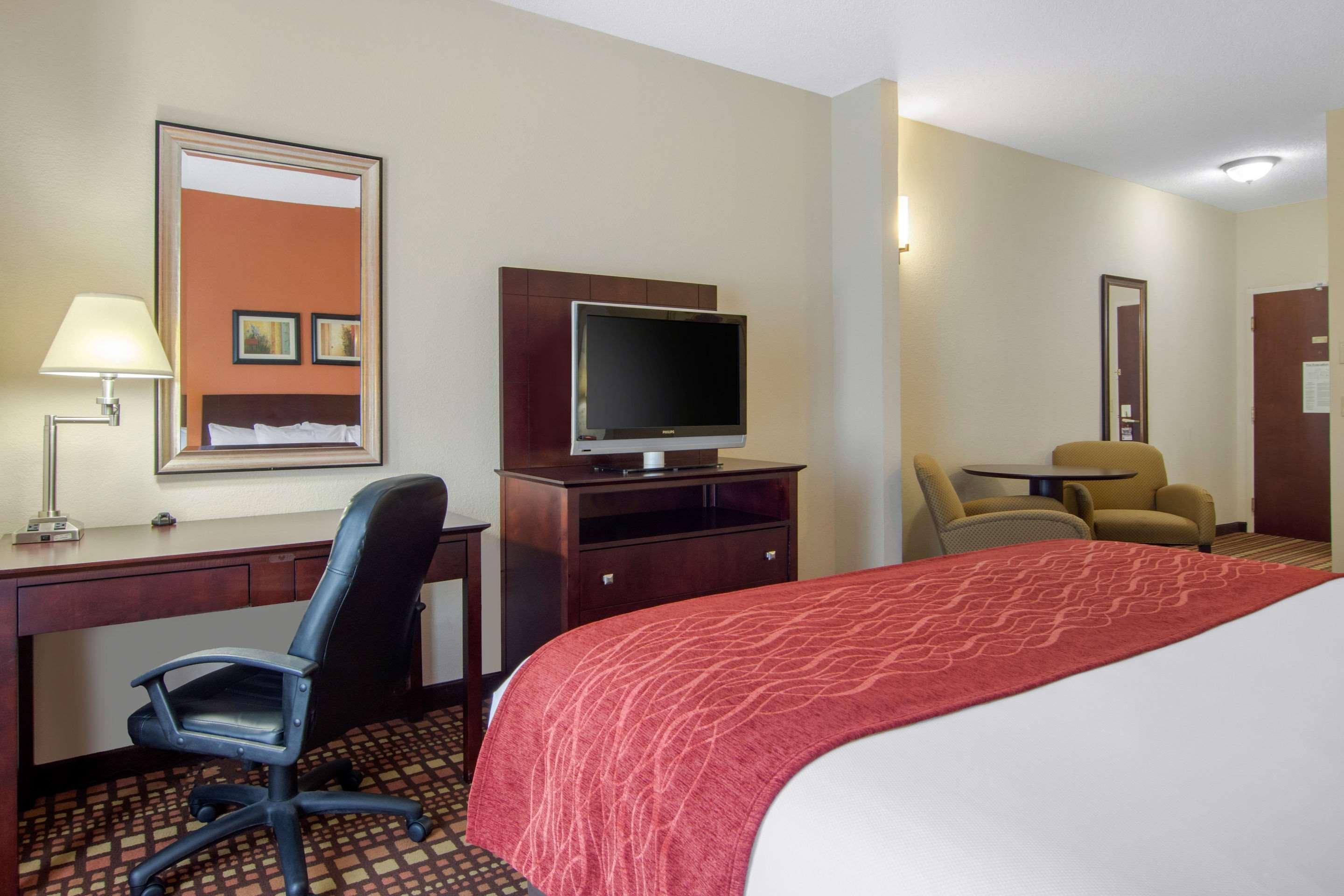 Comfort & Inn Suites Canton Luaran gambar