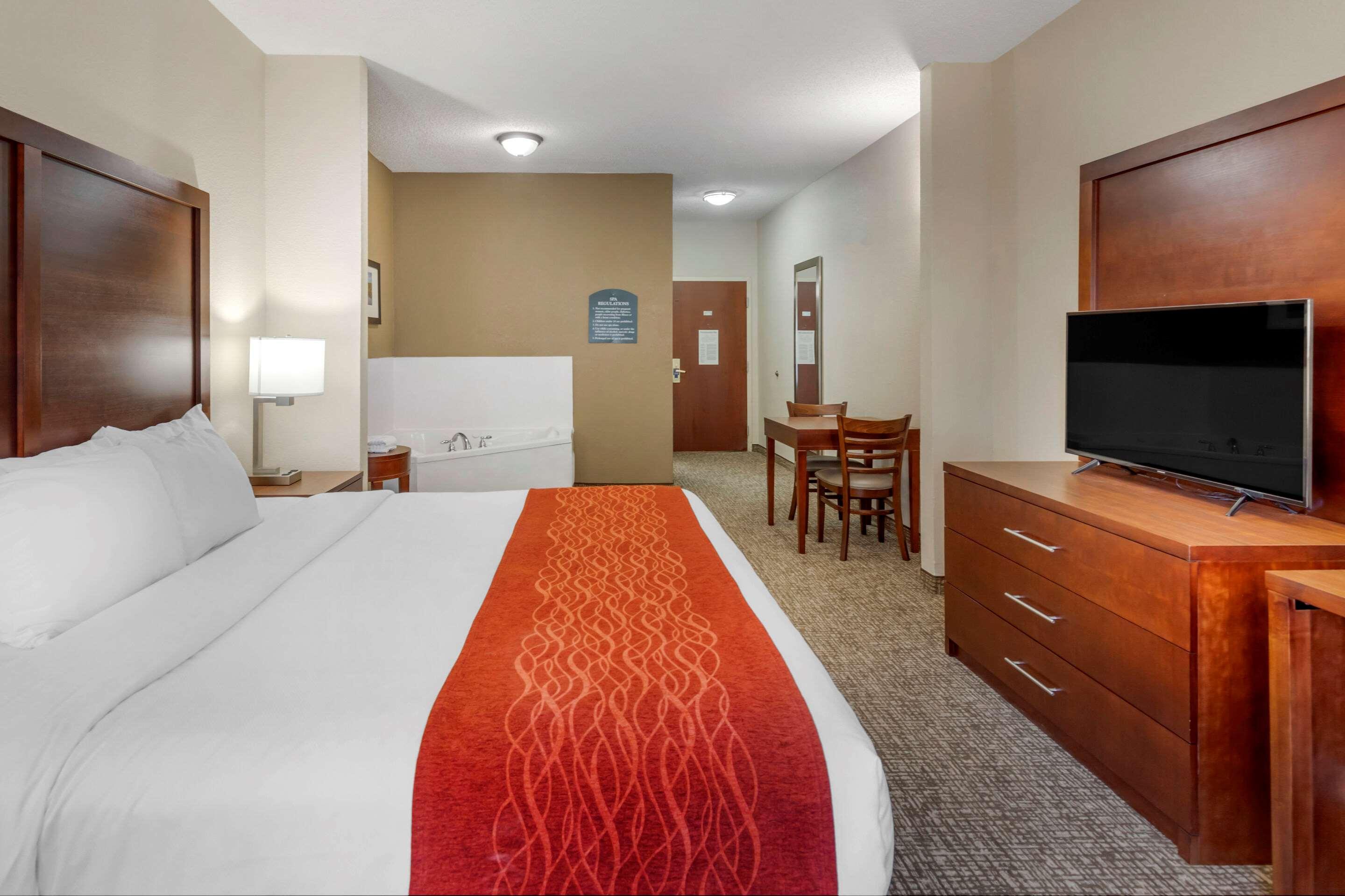Comfort & Inn Suites Canton Luaran gambar