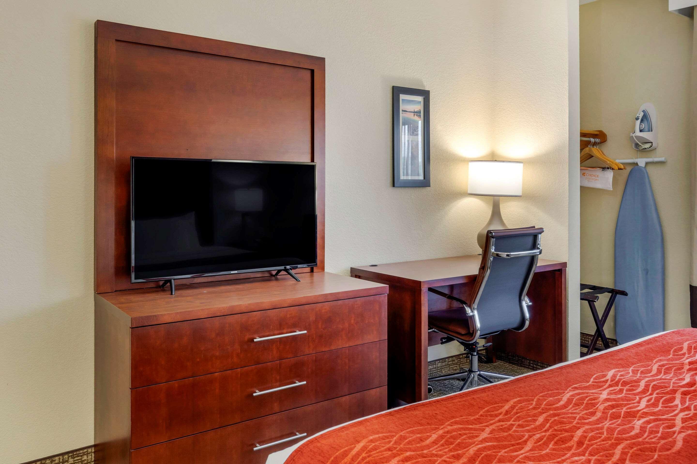 Comfort & Inn Suites Canton Luaran gambar